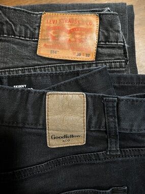 2 pair of jeans